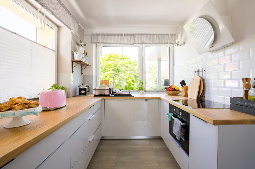 30 Chic and Functional Small Kitchen Design Ideas