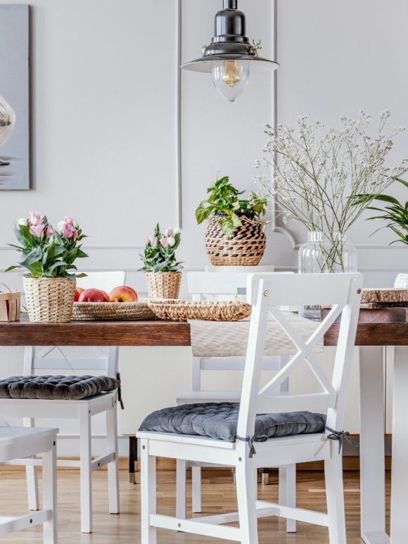 17 Dining Room Centerpiece Ideas to Elevate Your Space