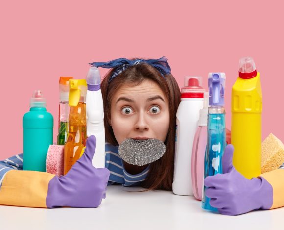The Lazy Person’s Guide to a Clean House -by Decorzio The Lazy Person’s Guide to a Clean House: 5 Tricks That Do the Work for You