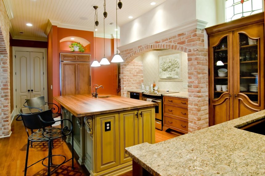 Magnificent Brown Kitchen Countertop Ideas for Small and Large Kitchens