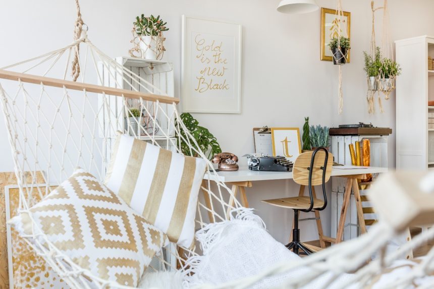 Breezy & Bright: 10 Summer Home Decor Ideas