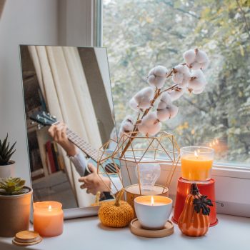 9 Fall Entryway Table Decor Ideas You’ll Love