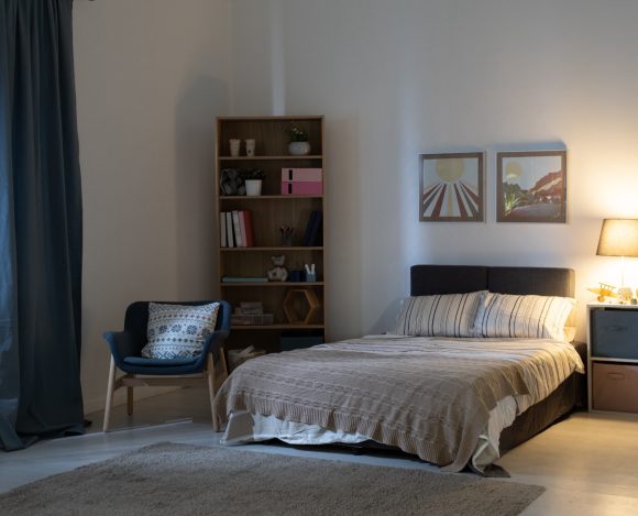 16 Minimalist Bedroom Reading Nook Ideas to Unwind